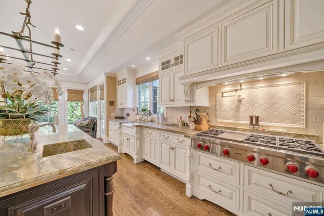 $3,988,000 | 74 Roberts Road, Englewood Cliffs, NJ 07632