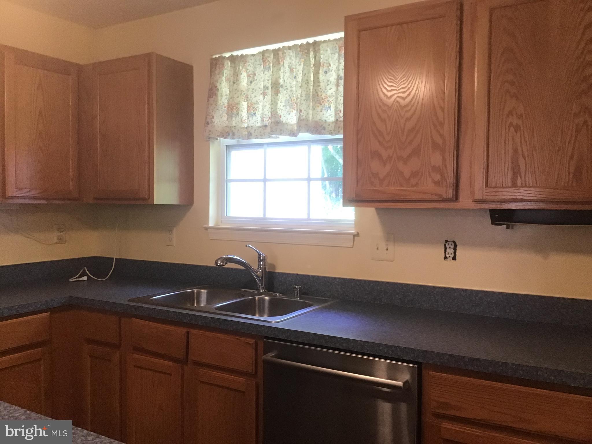 215 Pidco Road Reisterstown, MD 21136 - Photo 9 of 40 Gallery Image 9