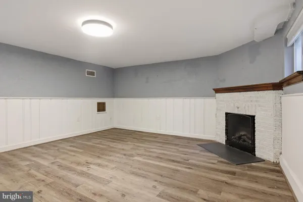 $4,000 | 708 Chetworth Place, Alexandria, VA 22314
