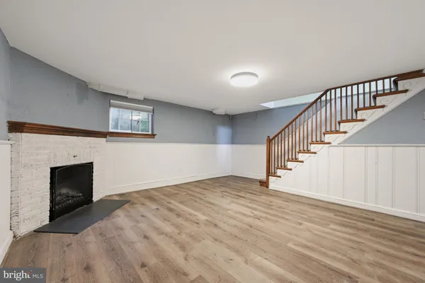 $4,000 | 708 Chetworth Place, Alexandria, VA 22314