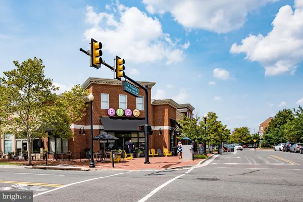$4,000 | 708 Chetworth Place, Alexandria, VA 22314