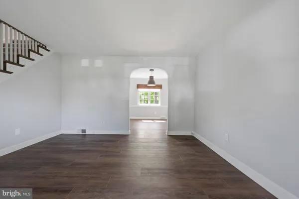 $4,000 | 708 Chetworth Place, Alexandria, VA 22314