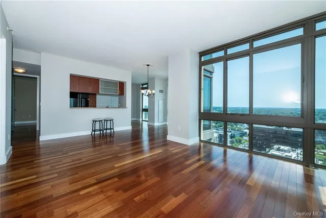 $699,900 | 175 Huguenot Street, Unit 1802, New Rochelle, NY 10801