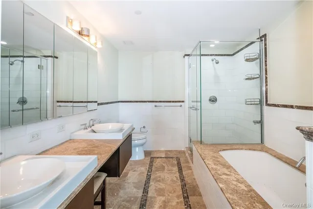 $699,900 | 175 Huguenot Street, Unit 1802, New Rochelle, NY 10801