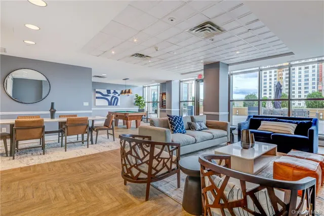 $699,900 | 175 Huguenot Street, Unit 1802, New Rochelle, NY 10801