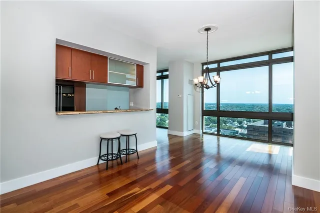 $699,900 | 175 Huguenot Street, Unit 1802, New Rochelle, NY 10801