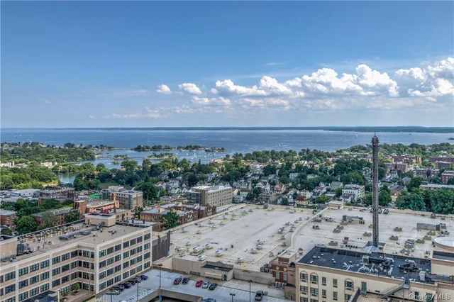 $699,900 | 175 Huguenot Street, Unit 1802, New Rochelle, NY 10801