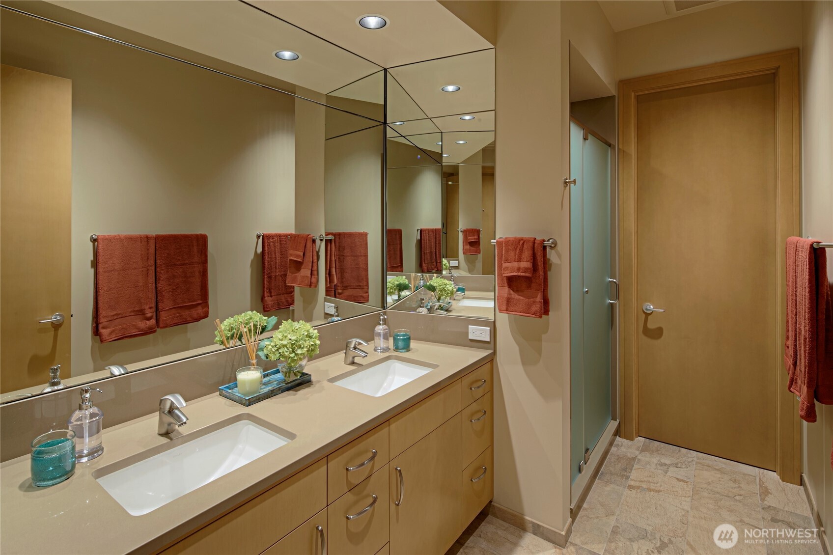 12701 Standring Lane Southwest Burien, WA 98146 - Photo 20 of 39