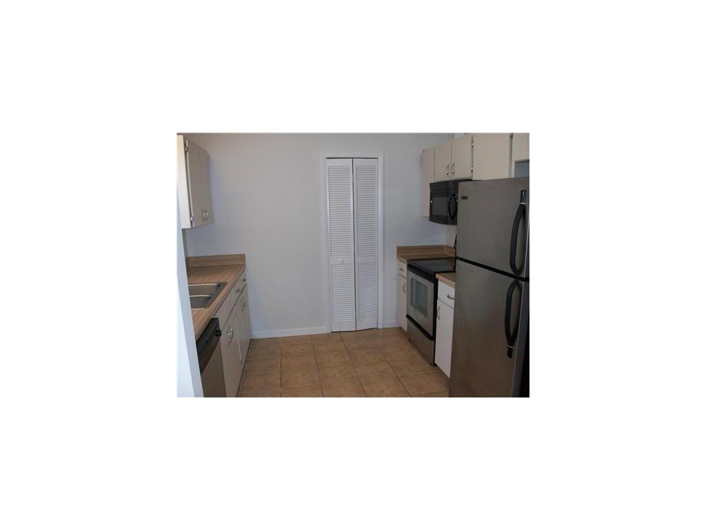 882 Foster Avenue Sebastian, FL 32958 - Photo 2 of 8