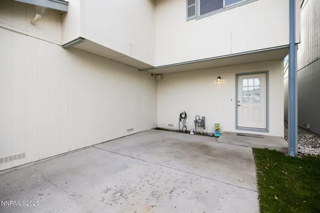 $325,000 | 4203 Shelbyville Drive, Carson City, NV 89701