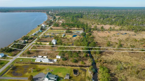 $162,000 | 170 Bayview Drive, Stumpy Point, NC 27978