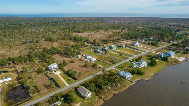 $162,000 | 170 Bayview Drive, Stumpy Point, NC 27978