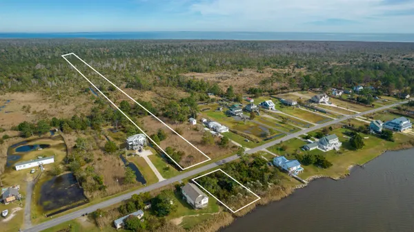 $162,000 | 170 Bayview Drive, Stumpy Point, NC 27978