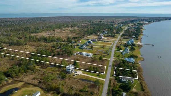 $162,000 | 170 Bayview Drive, Stumpy Point, NC 27978