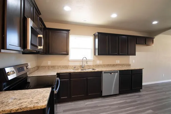 $1,475 | 3402 Marshall Street, Greenville, TX 75401