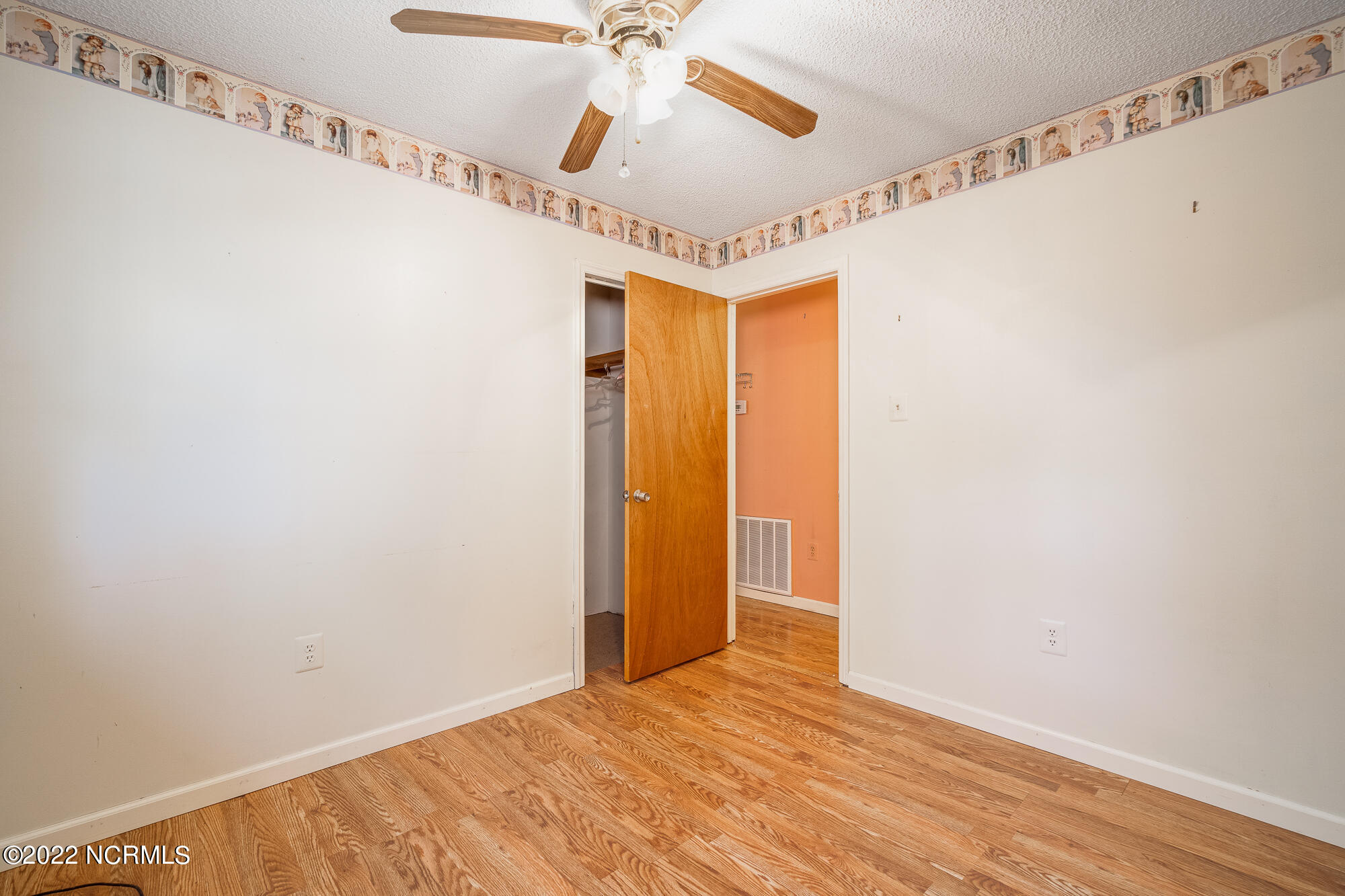 125 Thurman Road Beaufort, NC 28516 - Photo 36 of 50 Bedroom 3