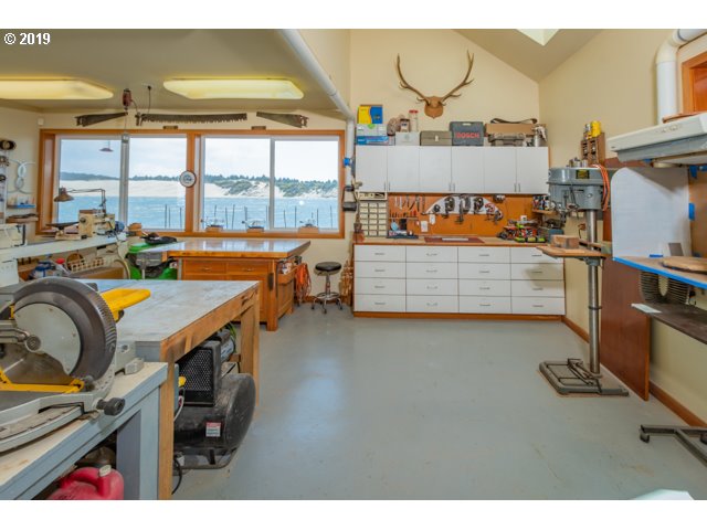 280 Rhododendron Drive Florence, OR 97439 - Photo 28 of 32 Gallery Image 28