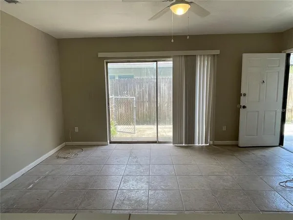 $1,600 | 199 Fulton Street Northeast, Unit 1, Largo, FL 33771