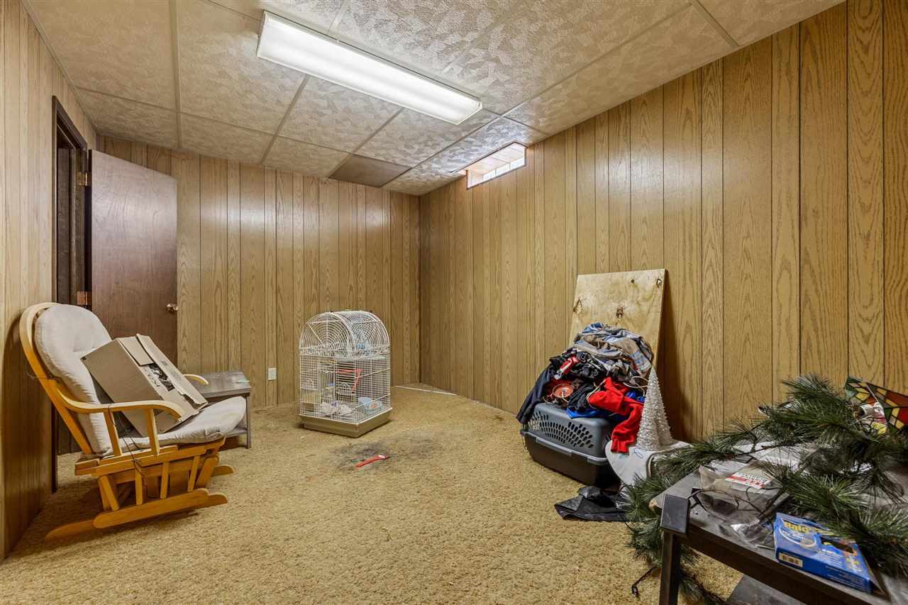 110 Locust Street Bennett, IA 52721 - Photo 22 of 37 Gallery Image 22
