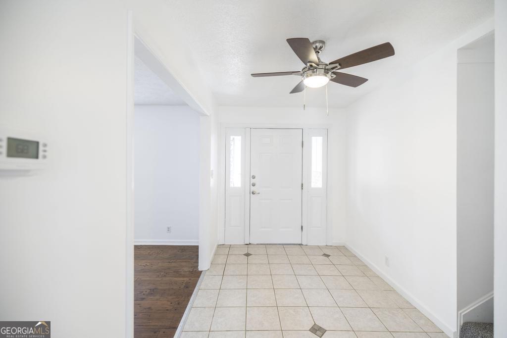 1153 Gareth Lane Macon, GA 31220 - Photo 3 of 24