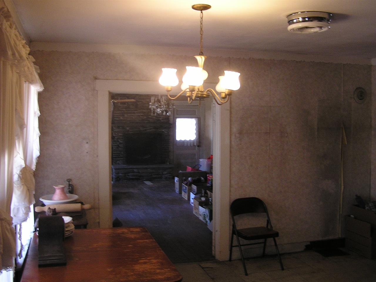 21 Depot Road Epping, NH 03042 - Photo 4 of 9