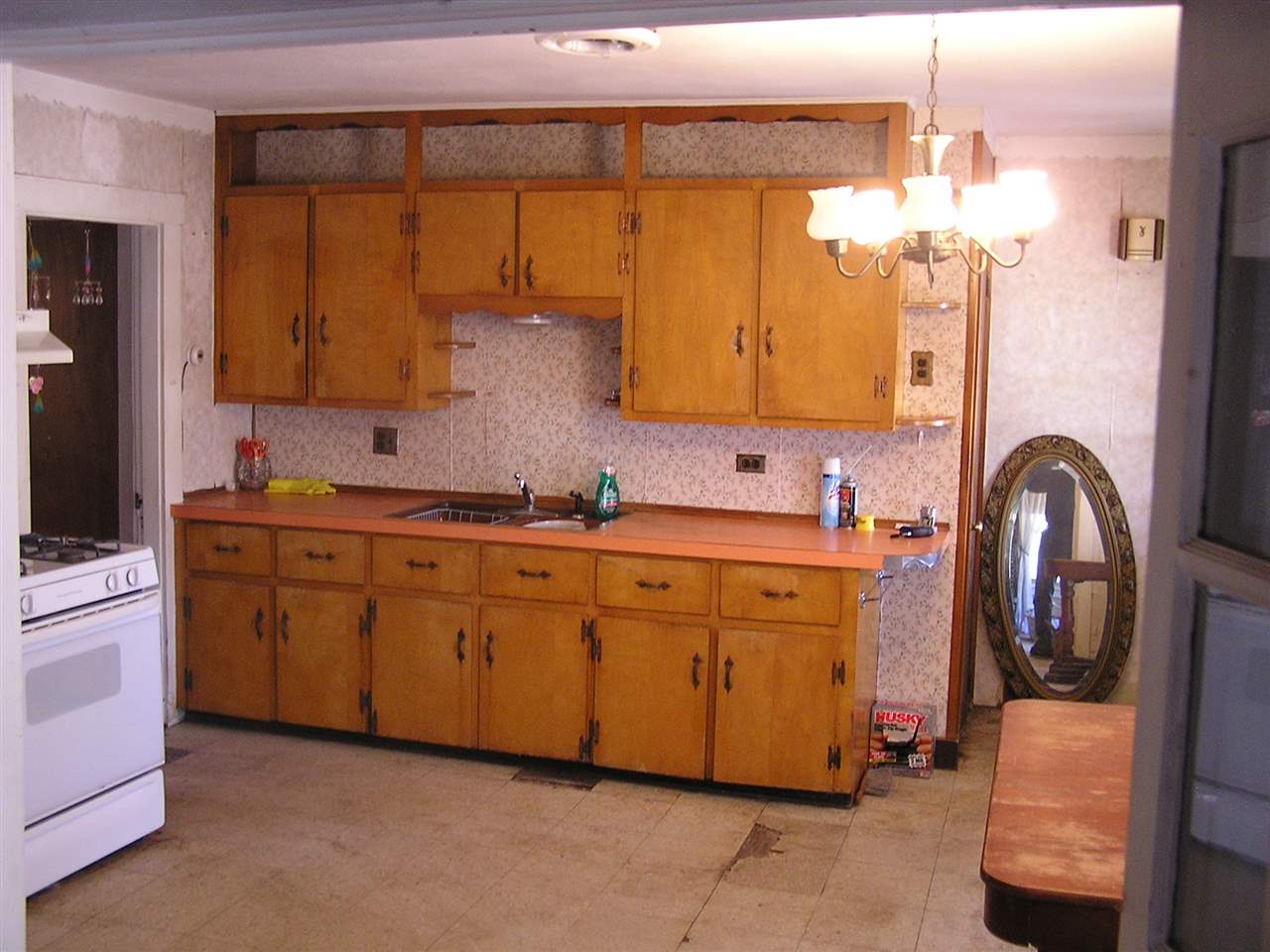 21 Depot Road Epping, NH 03042 - Photo 7 of 9