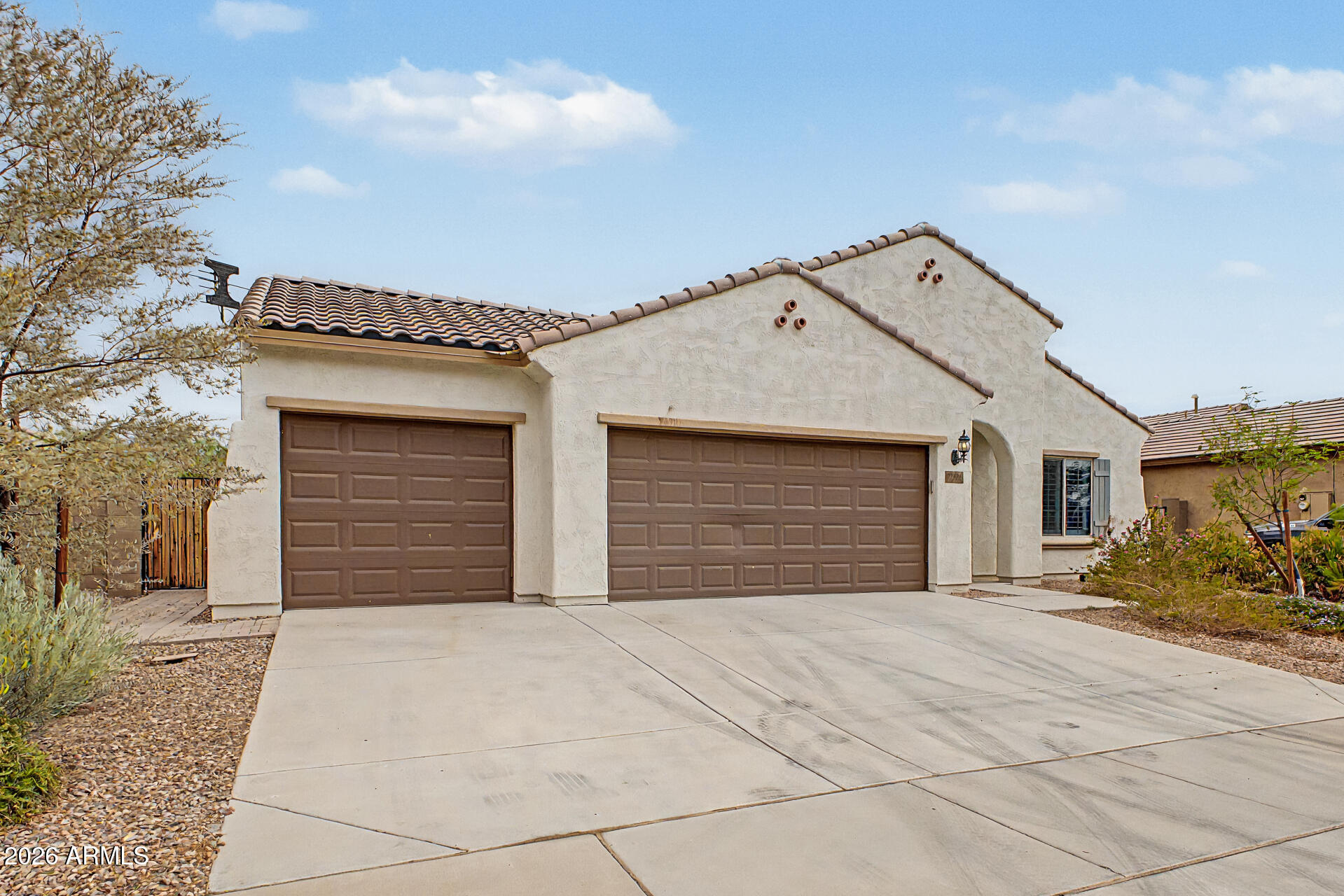 17486 West Red Bird Road Surprise, AZ 85387 - Photo 2 of 57 04 - Red Bird
