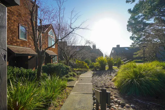 $949,000 | 123 Buckelew Street, Sausalito, CA 94965