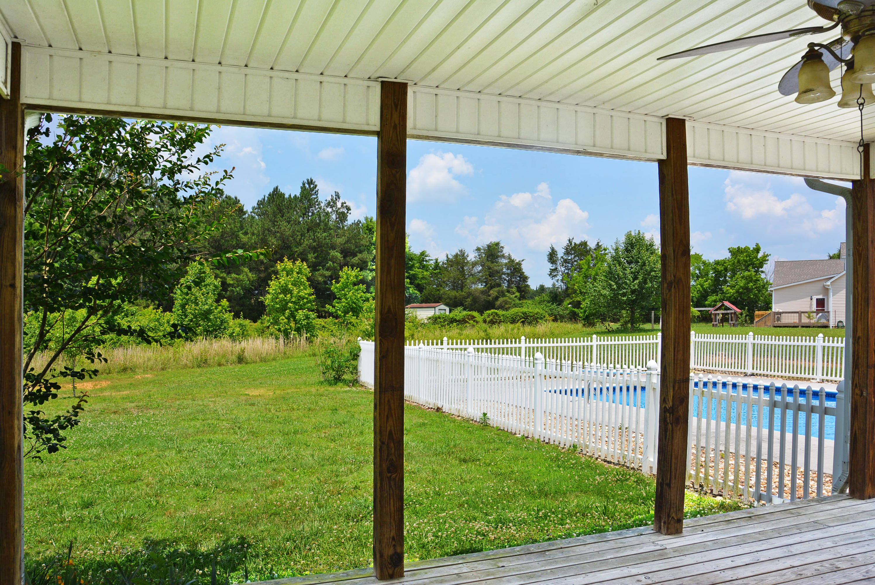 141 Old Eureka Road Northwest Charleston, TN 37310 - Photo 27 of 33 .