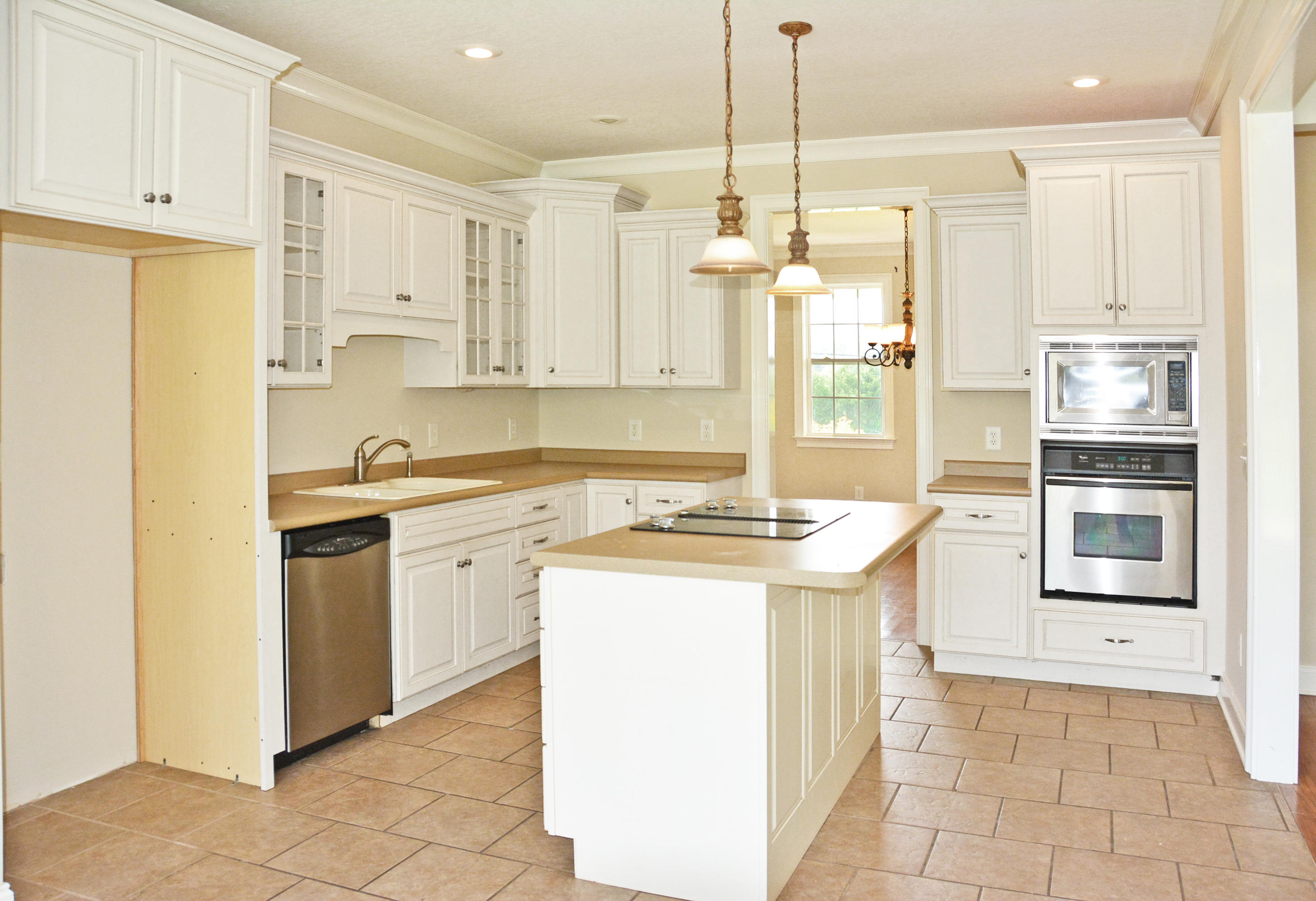 141 Old Eureka Road Northwest Charleston, TN 37310 - Photo 10 of 33 Kitchen