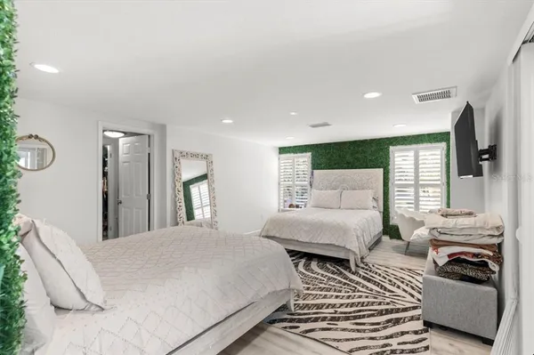 $3,799,000 | 765 Siesta Key Circle, Sarasota, FL 34242
