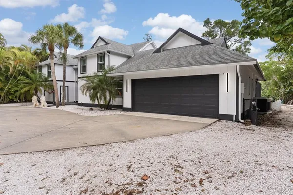 $3,799,000 | 765 Siesta Key Circle, Sarasota, FL 34242