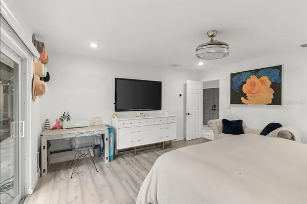 $3,799,000 | 765 Siesta Key Circle, Sarasota, FL 34242