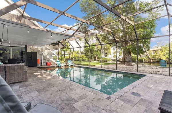 $3,799,000 | 765 Siesta Key Circle, Sarasota, FL 34242
