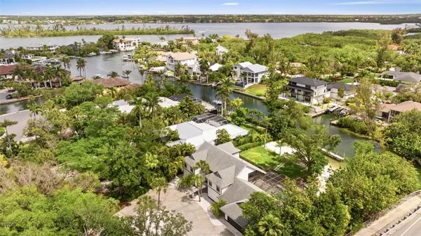 $3,799,000 | 765 Siesta Key Circle, Sarasota, FL 34242