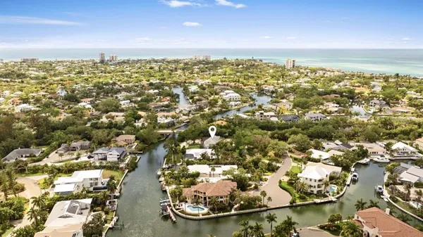 $3,799,000 | 765 Siesta Key Circle, Sarasota, FL 34242