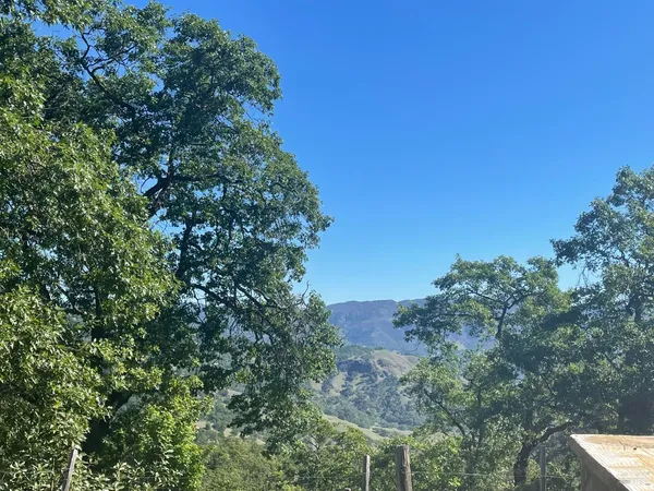 $300,000 | 8800 Feliz Creek Drive, Ukiah, CA 95482