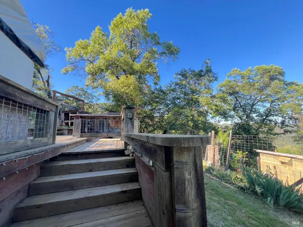 $300,000 | 8800 Feliz Creek Drive, Ukiah, CA 95482