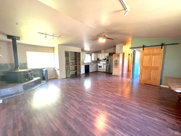 $300,000 | 8800 Feliz Creek Drive, Ukiah, CA 95482