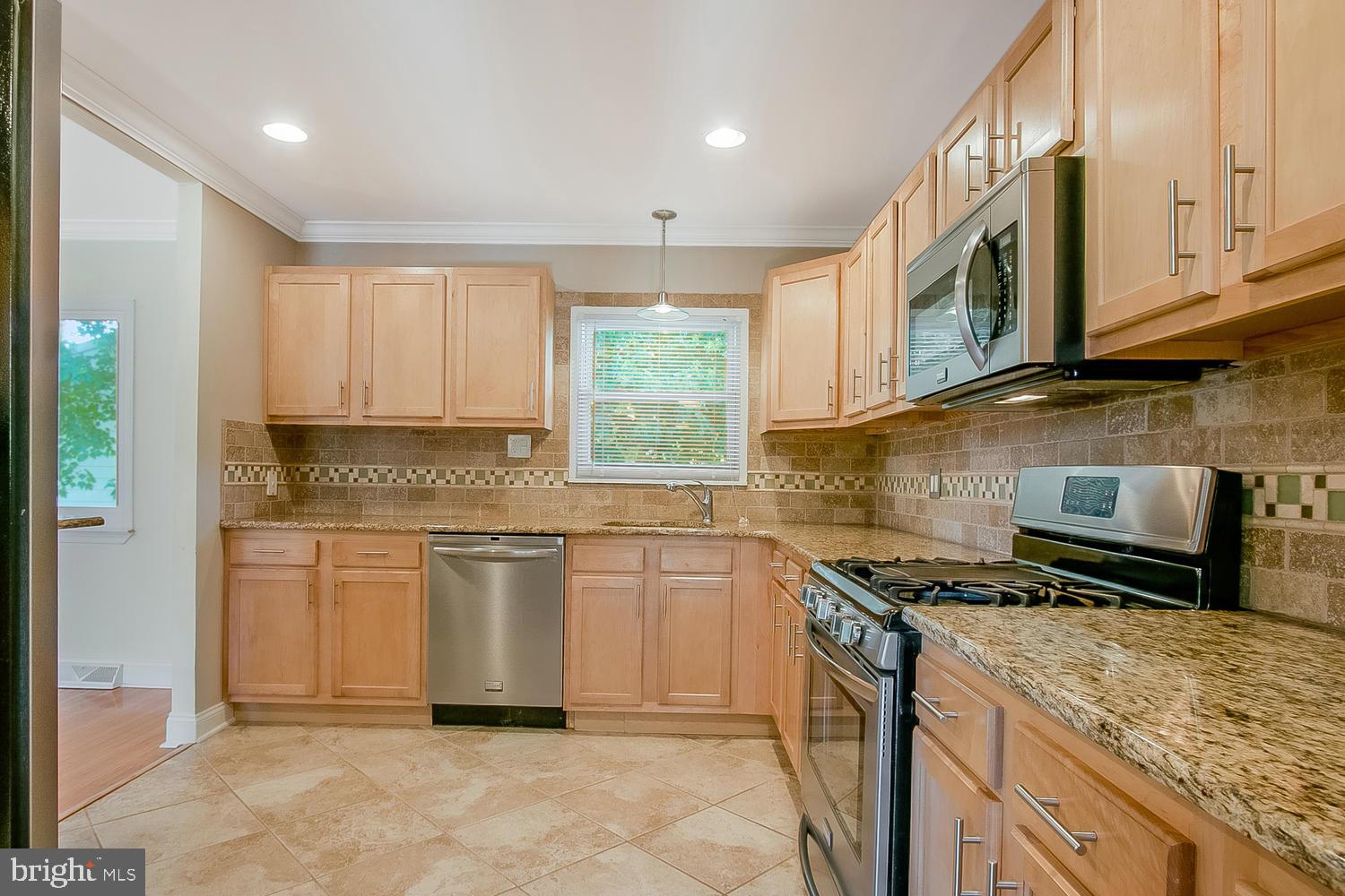 505 Blackstone Road Newark, DE 19713 - Photo 6 of 21 Fantastic kitchen w/ nothing to do but cook