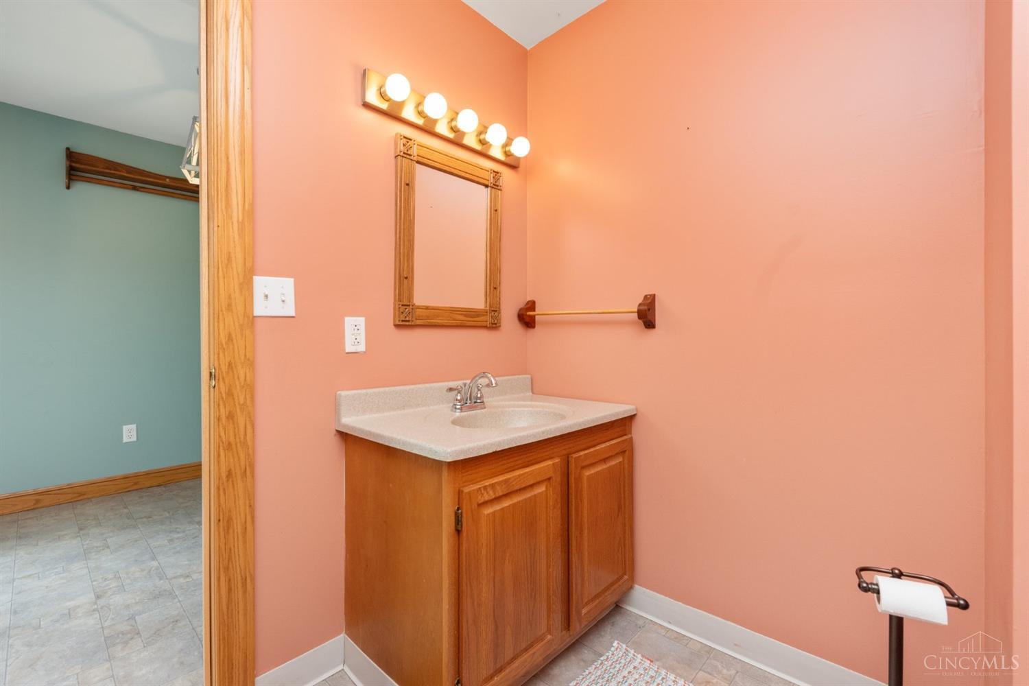 5400 Graces Run Road Seaman, OH 45679 - Photo 18 of 28