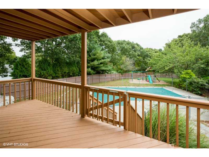 4 Seacrest Drive Westerly, RI 02891 - Photo 12 of 15 Patio/Deck.