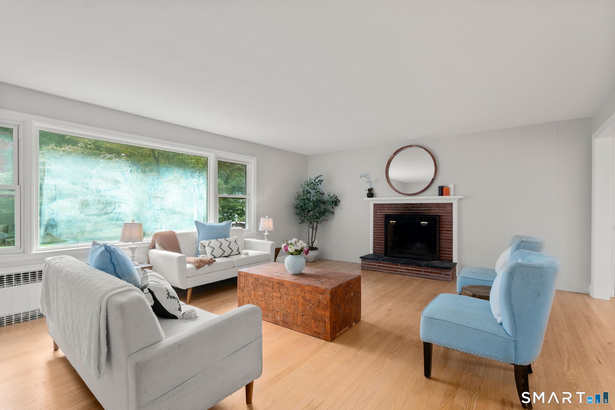 10 Staeth Road East Hampton, CT 06424 - Photo 3 of 39 Gallery Image 3