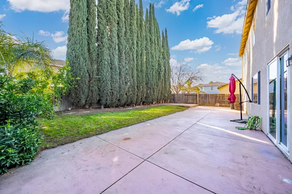 $455,000 | 1558 Clear Water Court, Linda, CA 95901