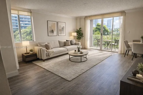 $2,700 | 126 Southwest 17th Road, Unit 407, Miami, FL 33129