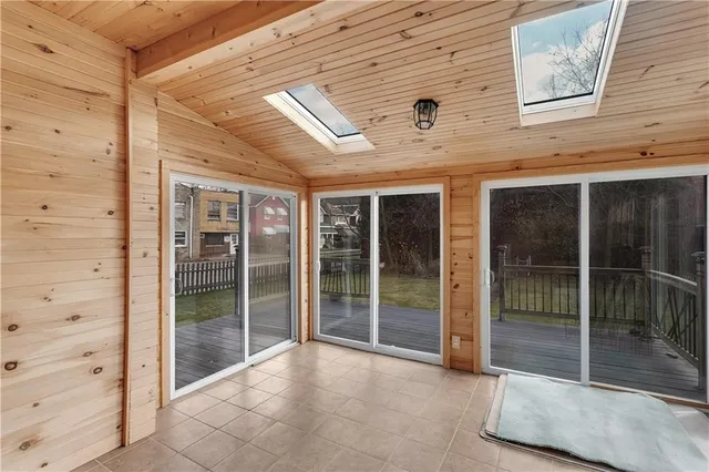 $205,000 | 1336 4th Avenue, Ford City, PA 16226