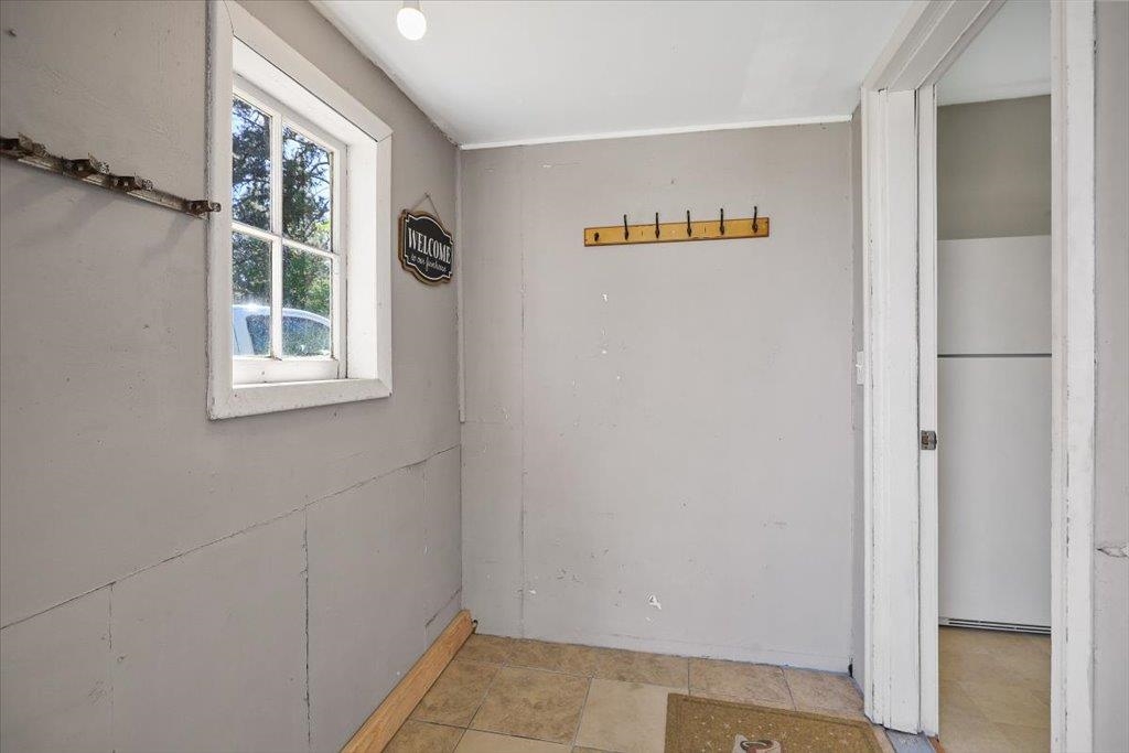8323 West Mission Road Spokane, WA 99224 - Photo 9 of 29 Gallery Image 9