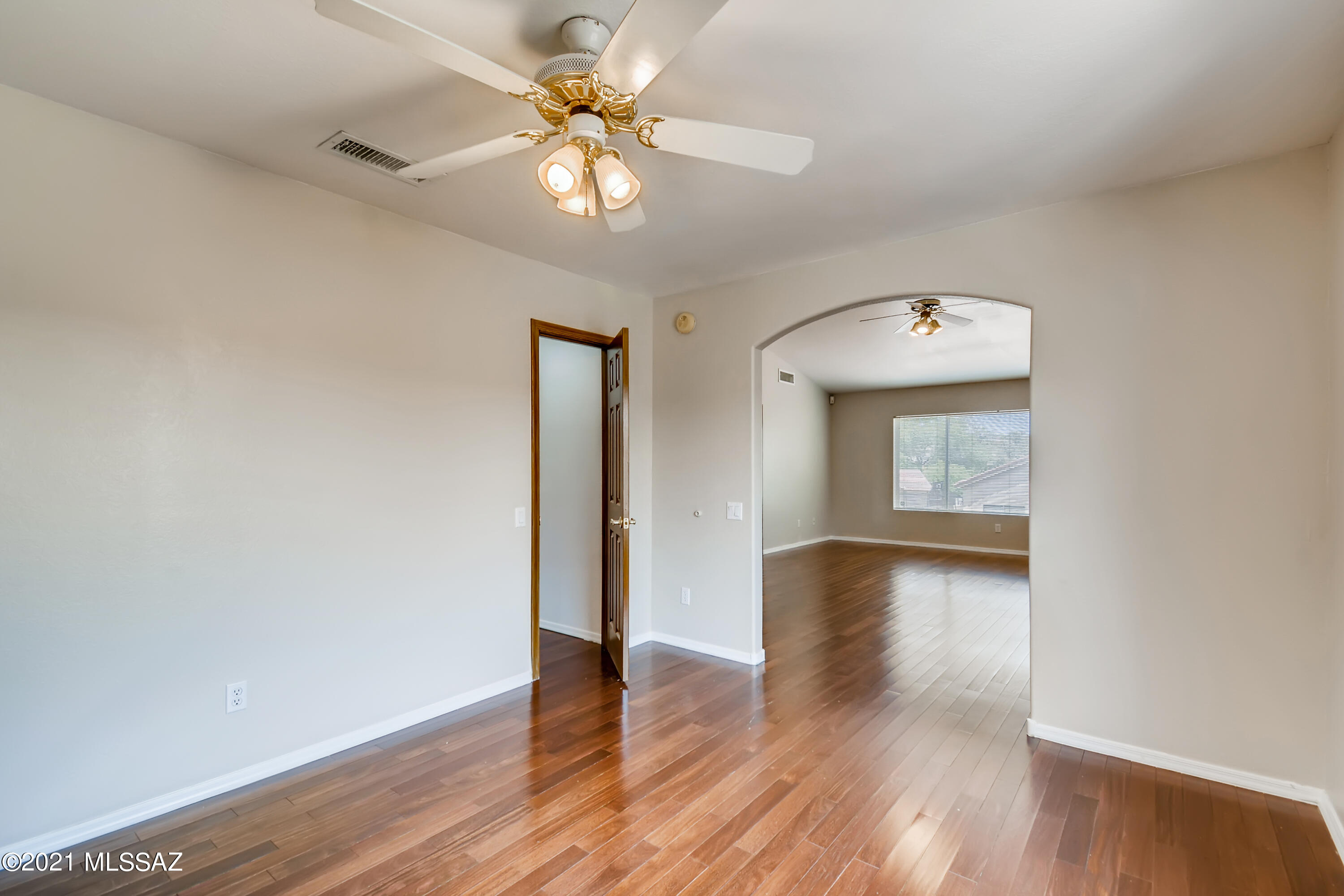11450 Silver Pheasant Loop Oro Valley, AZ 85737 - Photo 27 of 32