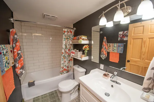 $239,900 | 6559 North 1225 West, Monticello, IN 47960