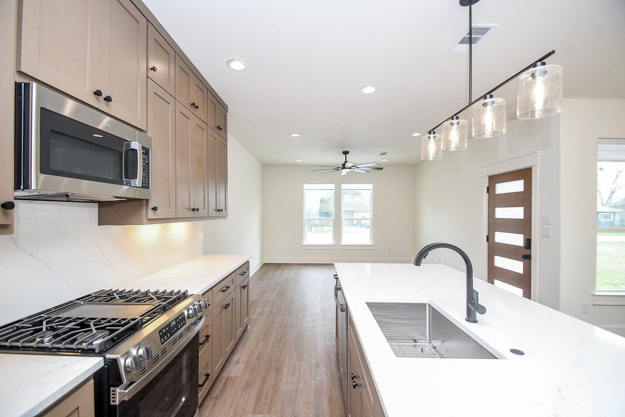 4101 Victoria, Unit A Dickinson, TX 77539 - Photo 15 of 29